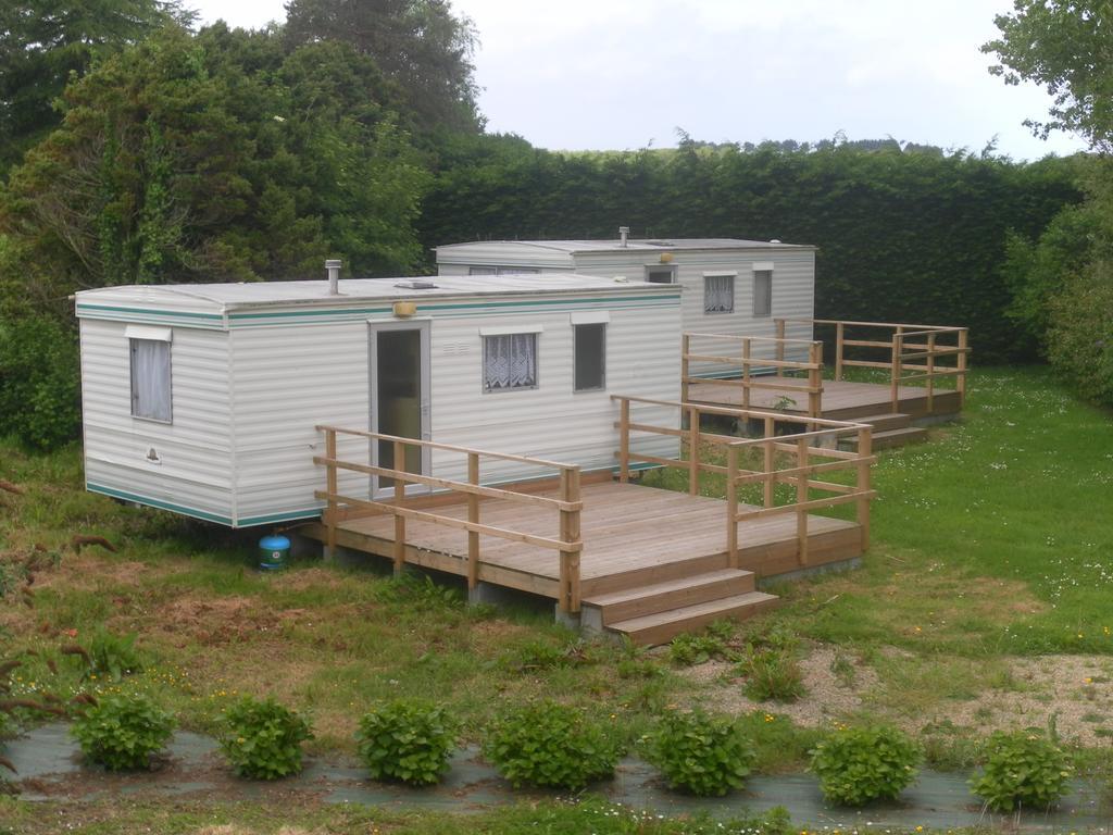 Les Mobile Home De Kerroyal Garlan Eksteriør billede