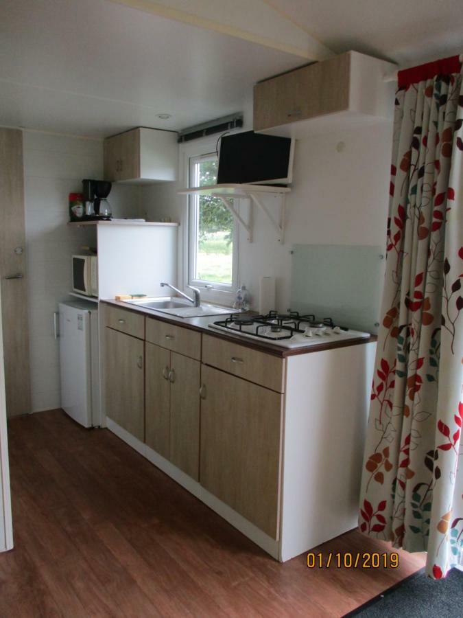 Les Mobile Home De Kerroyal Garlan Eksteriør billede
