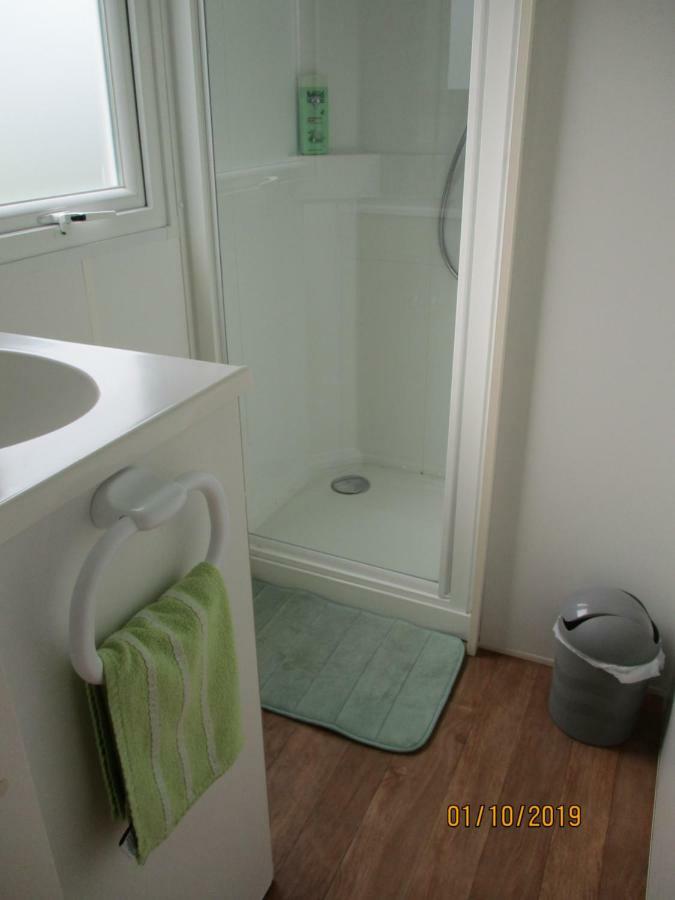 Les Mobile Home De Kerroyal Garlan Eksteriør billede