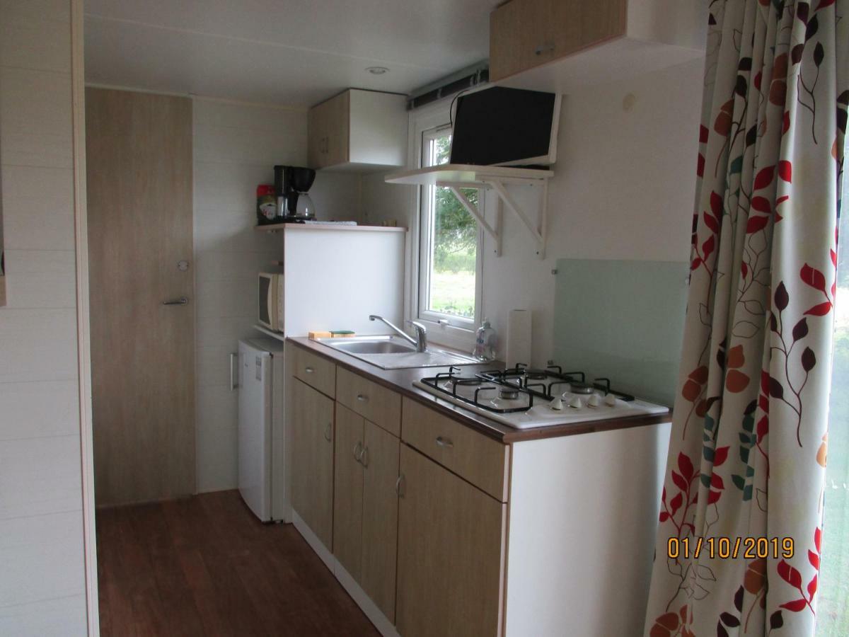 Les Mobile Home De Kerroyal Garlan Eksteriør billede